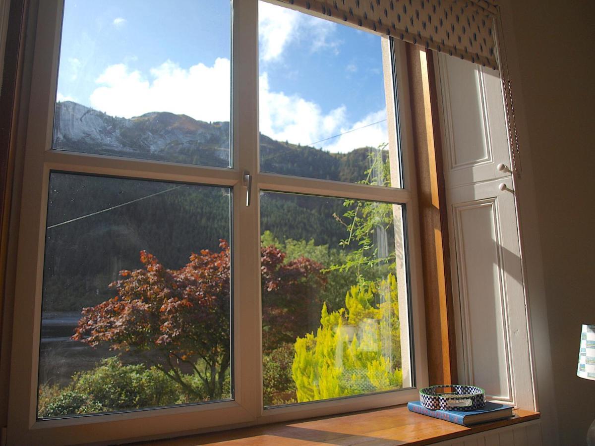 Holiday home Stunning 4bd On Loch Eck Dunoon