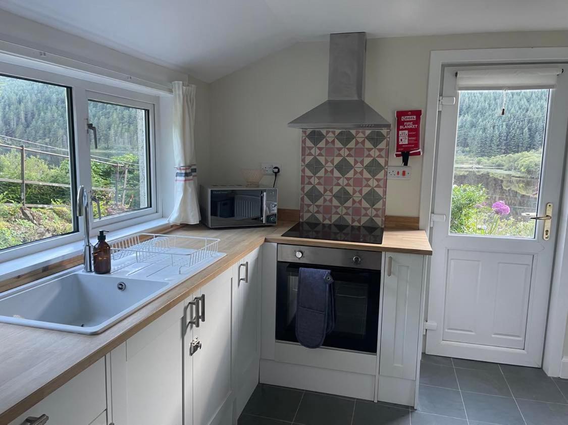 Stunning 4bd On Loch Eck Dunoon